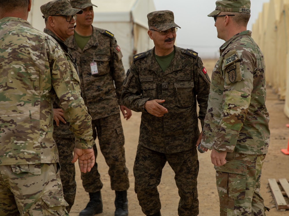 Senior Tunisian Officer visits African Lion training site