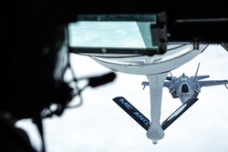 MAINEiacs Aim High during Arctic Challenge