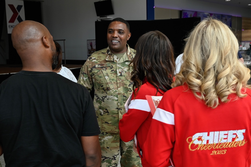 Team Ramstein meets KC Chiefs