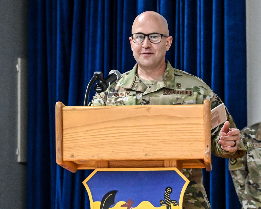 386 EMDS Change of Command