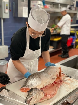 Michelin-star chef finds life goals in the Navy