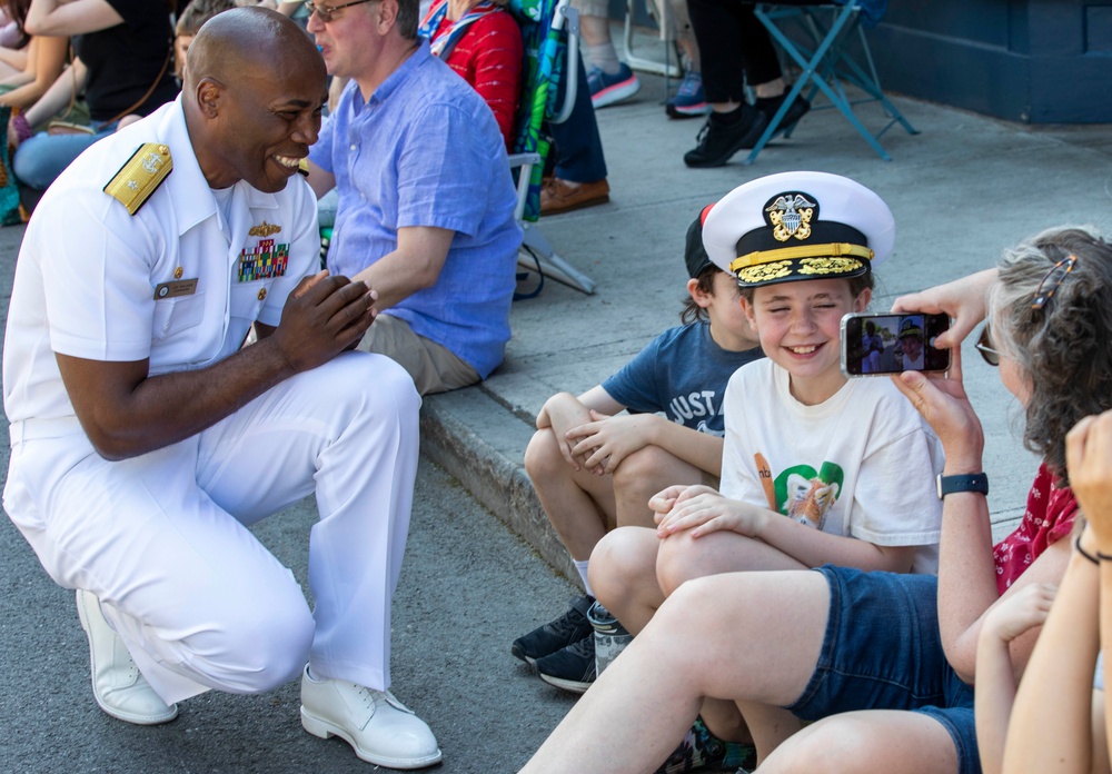 DVIDS Images Memorial Day Parade in HastingsonHudson [Image 2 of 8]