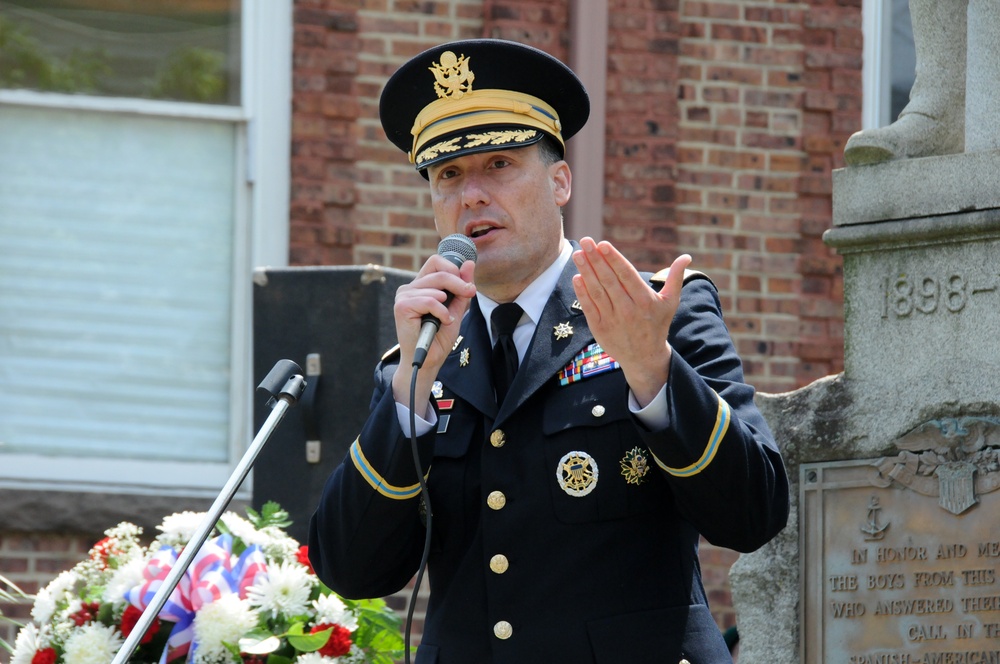 Army Reserve honors fallen at New Jersey memorial ceremony