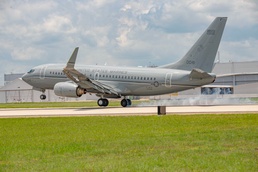 VMR-1 Welcomes First C-40A to the Marine Corps