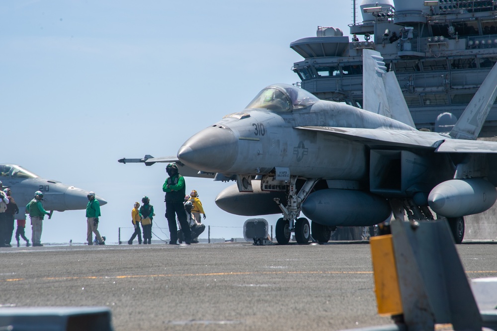 USS Ronald Reagan (CVN 76) conducts flight operations