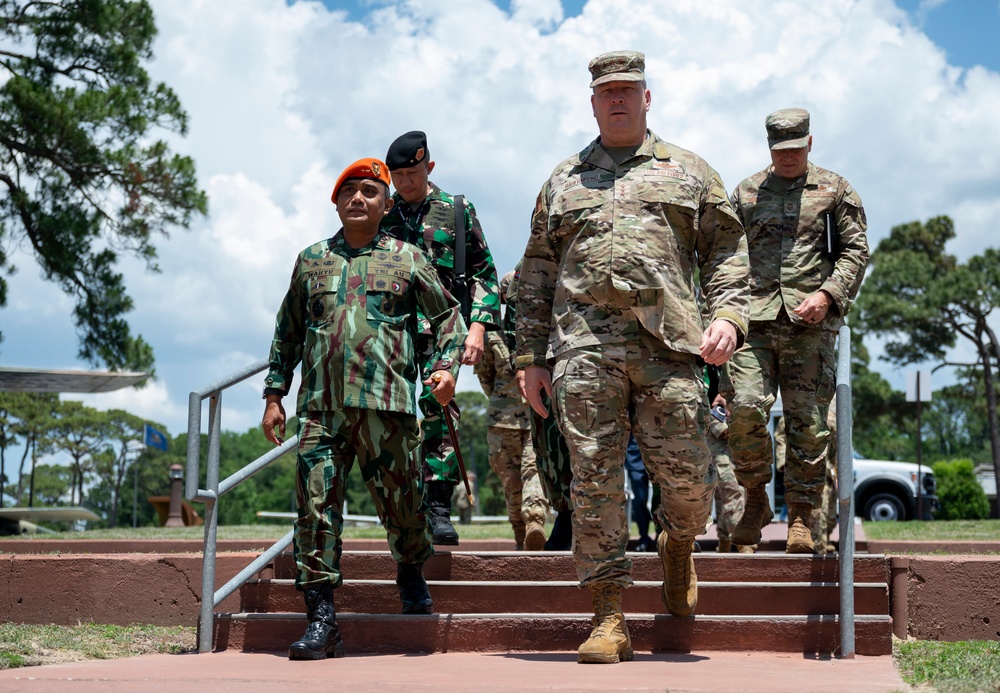 Indonesian Kopasgat Leadership Visits AFSOC