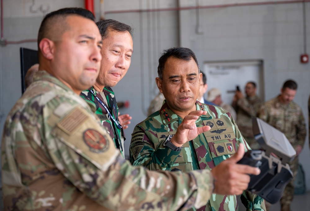 Indonesian Kopasgat Leadership Visits AFSOC