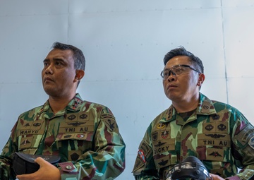 Indonesian Kopasgat Leadership Visits AFSOC