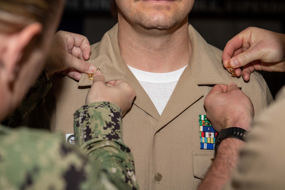 USS Ronald Reagan (CVN 76) pins newly selected Master Chief Petty Officer and Senior Chief Petty Officers