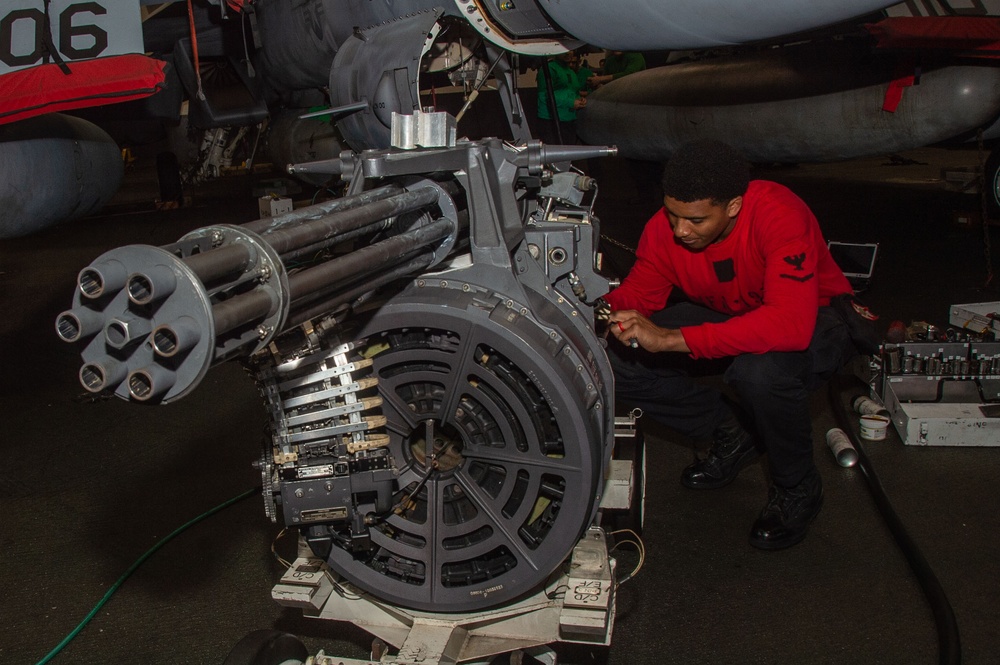 USS Ronald Reagan (CVN 76) Sailors conduct aircraft maintenance