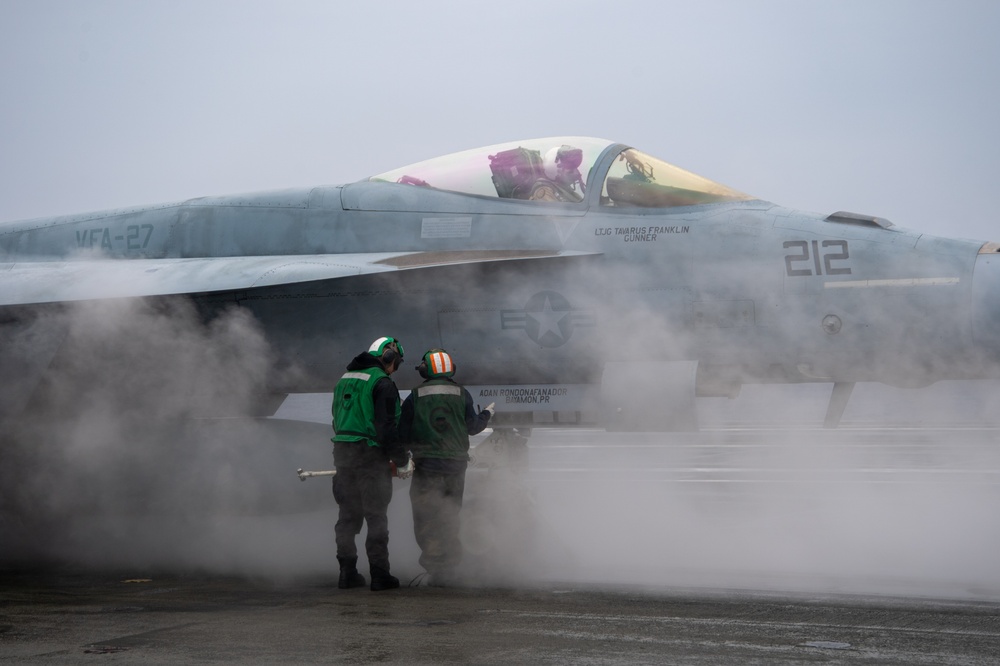 USS Ronald Reagan (CVN 76) conducts flight operations