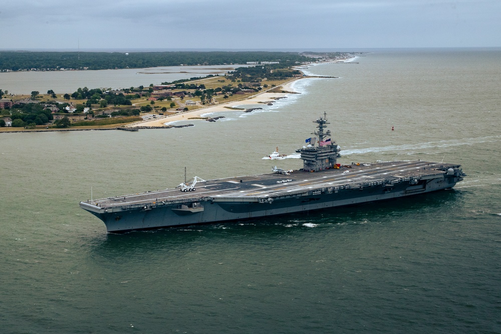 George Washington Returns from Sea Trials