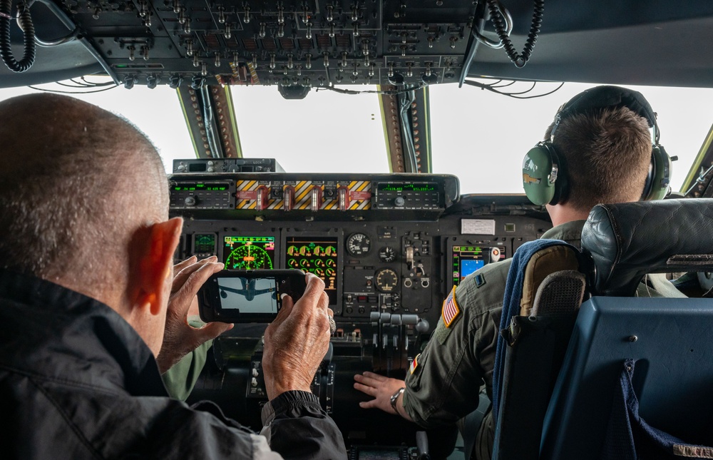 Dover AFB showcases aerial refueling capabilities to CDCC, LCD members