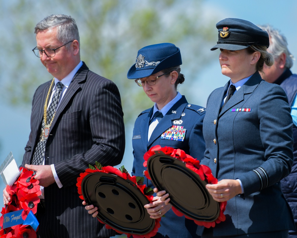 501st Combat Support Wing honors fallen WWII Airmen