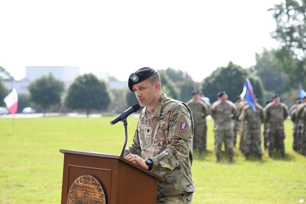 DVIDS - Images - 1-145th Aviation Regiment Change Of Command [Image 3 Of 4]