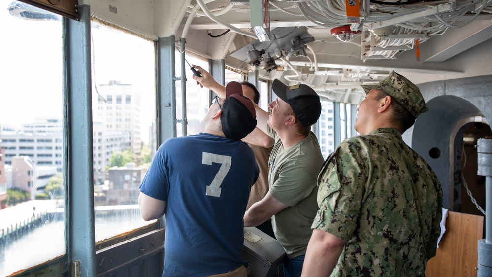 MARMC Machinists Volunteer to Repair Windows aboard USS Wisconsin