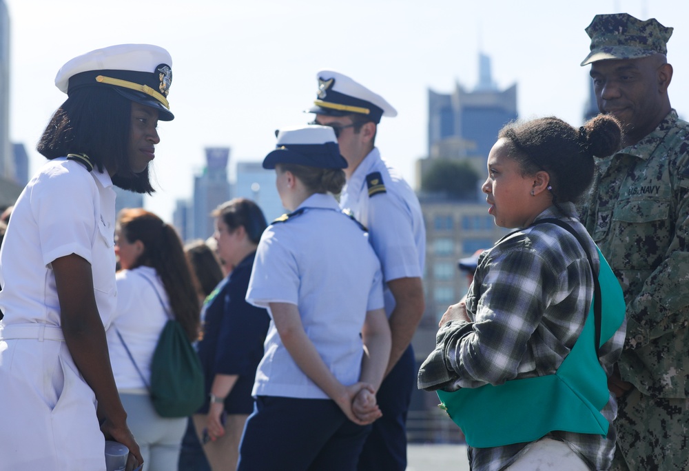 Girl Scouts Tour Wasp During Fleet Week