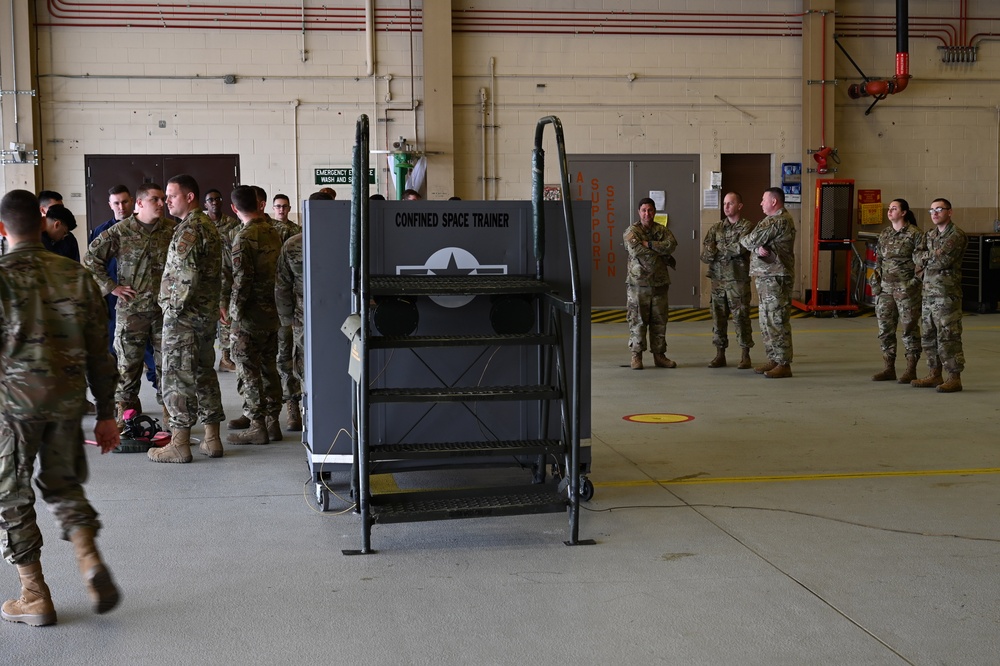 354 Maintenance Squadron Fuel Systems performs extraction exercise