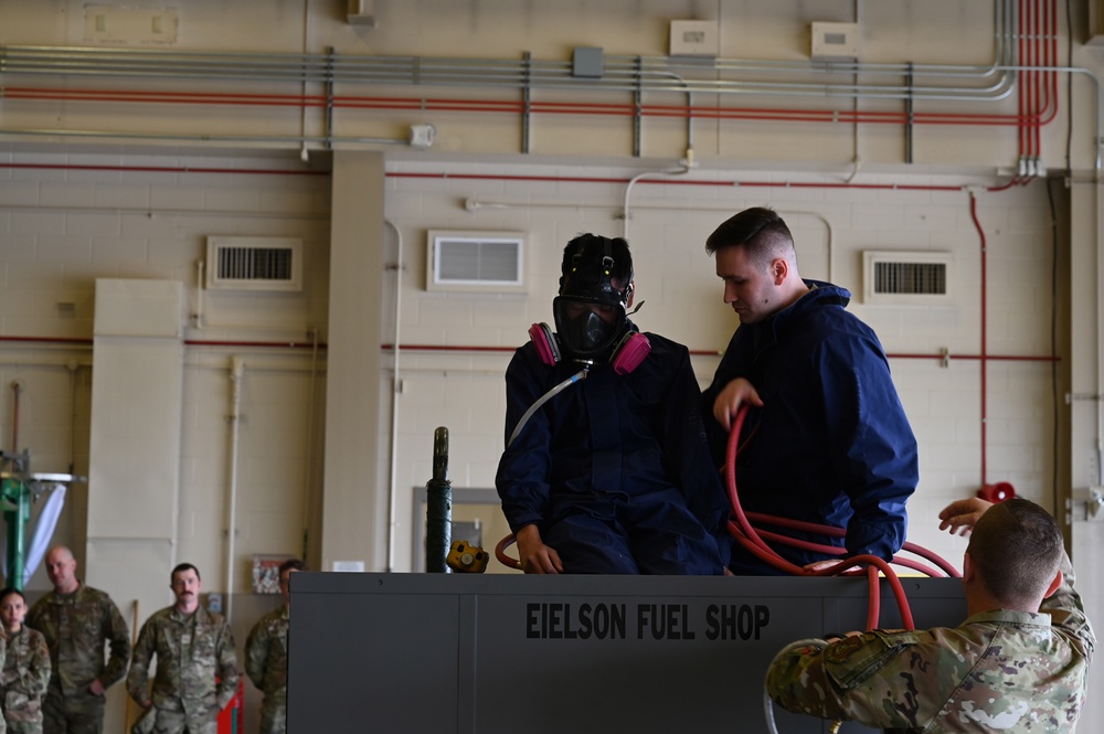 354 Maintenance Squadron Fuel Systems performs extraction exercise