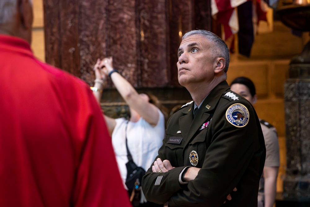 Guided Tour of the Indiana World War Memorial