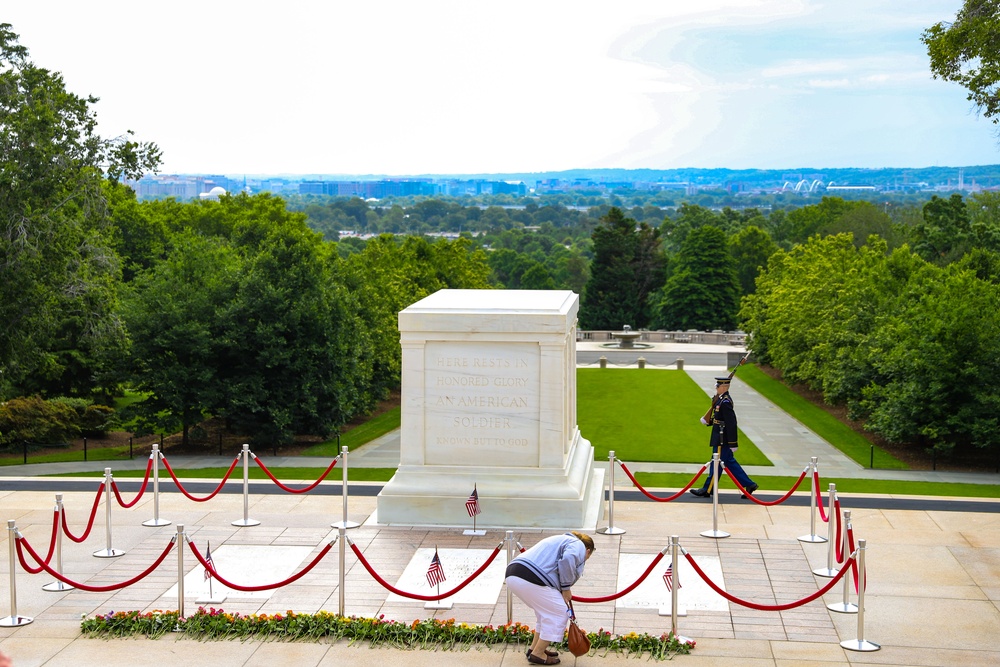 Flowers of Remembrance Day, May 28, 2023