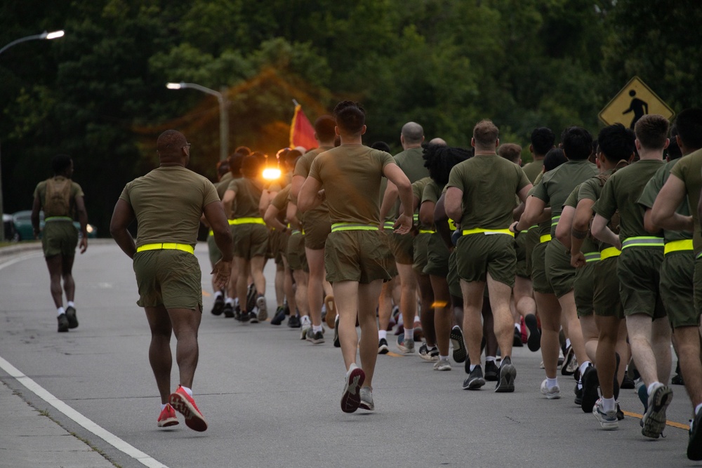 MCIEAST-MCB Camp Lejeune H&amp;S Battalion Motto Run