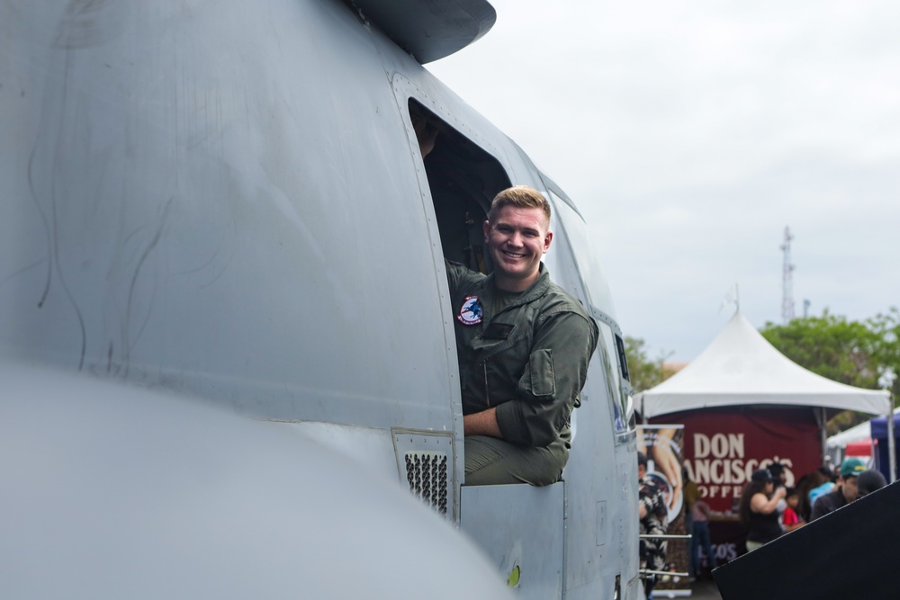 Marines, Sailors host exhibition during LA Fleet Week