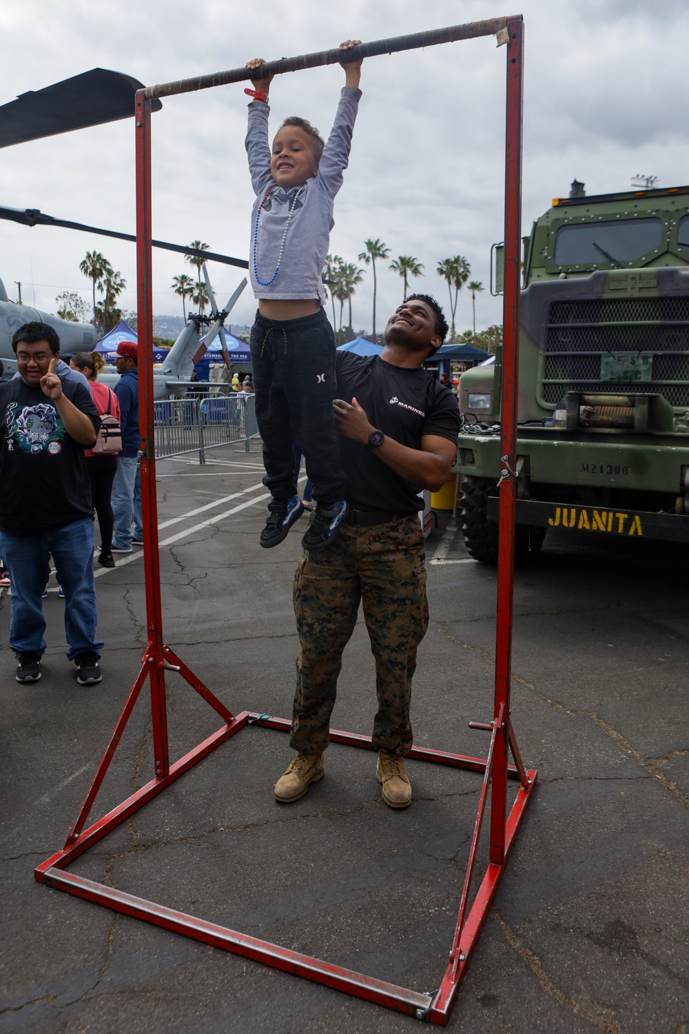 Marines, Sailors host exhibition during LA Fleet Week