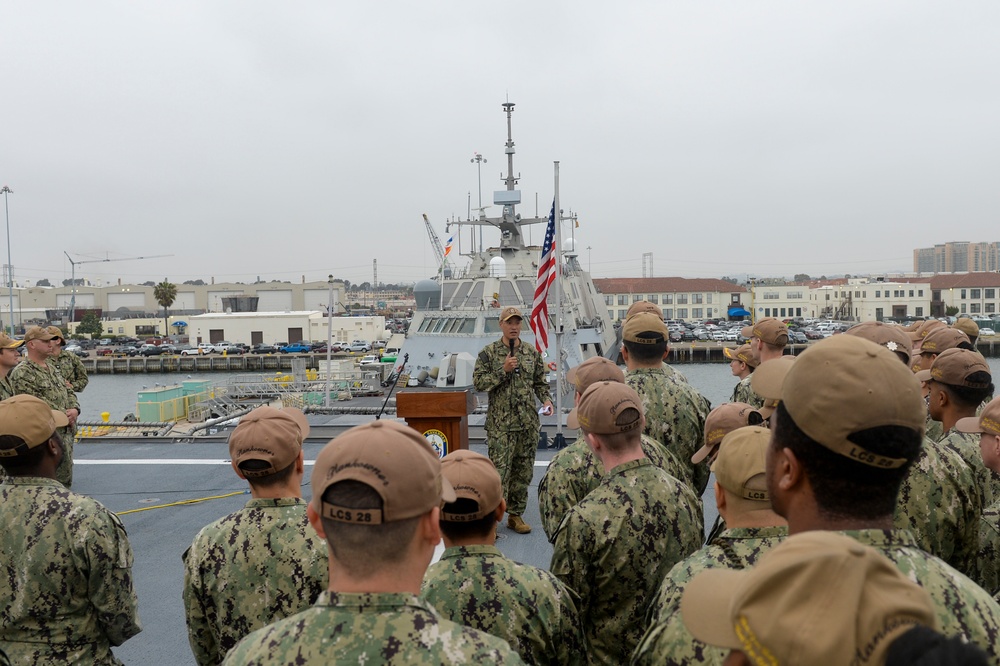 USS Savannah (LCS 28) Holds Exchange of Command Ceremony