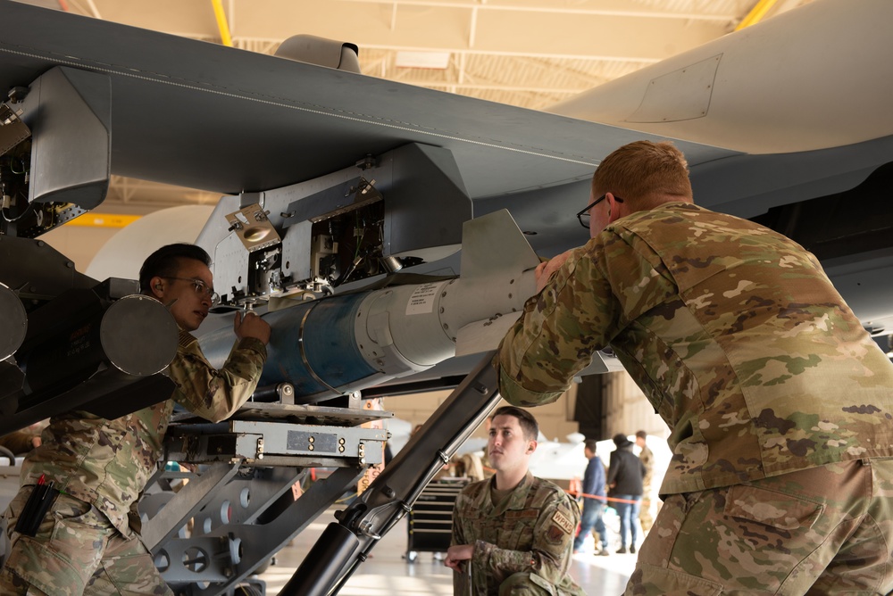 Load Crew Competition; showing off capabilities