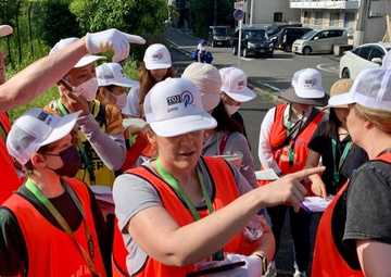 Camp Zama volunteers help with Tour of Japan bicycle race in Sagamihara