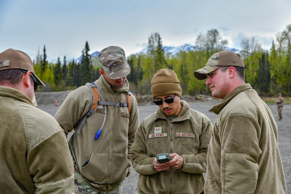 177th Fighter Wing Leads 108th Wing and 111th Attack Wing During Scruffy Devil Exercise in Alaska