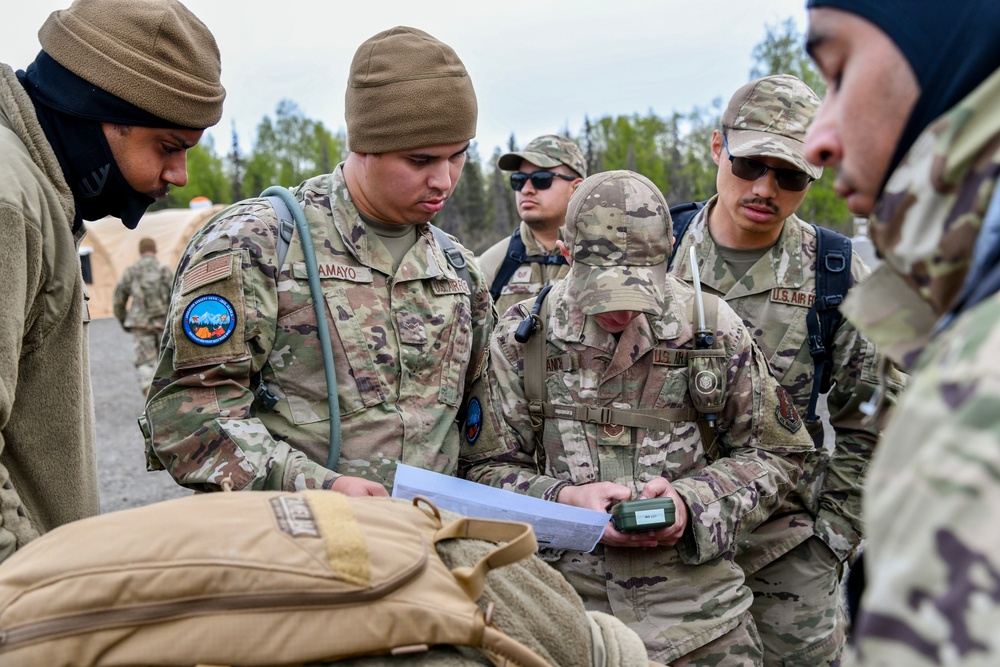 177th Fighter Wing Leads 108th Wing and 111th Attack Wing During Scruffy Devil Exercise in Alaska