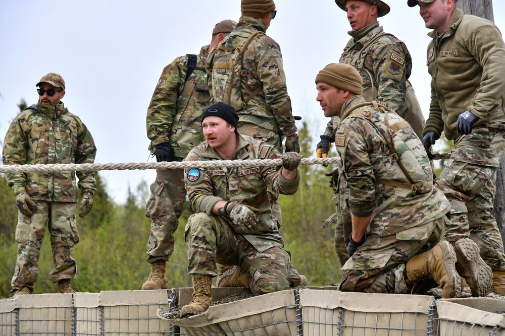 177th Fighter Wing Leads 108th Wing and 111th Attack Wing During Scruffy Devil Exercise in Alaska