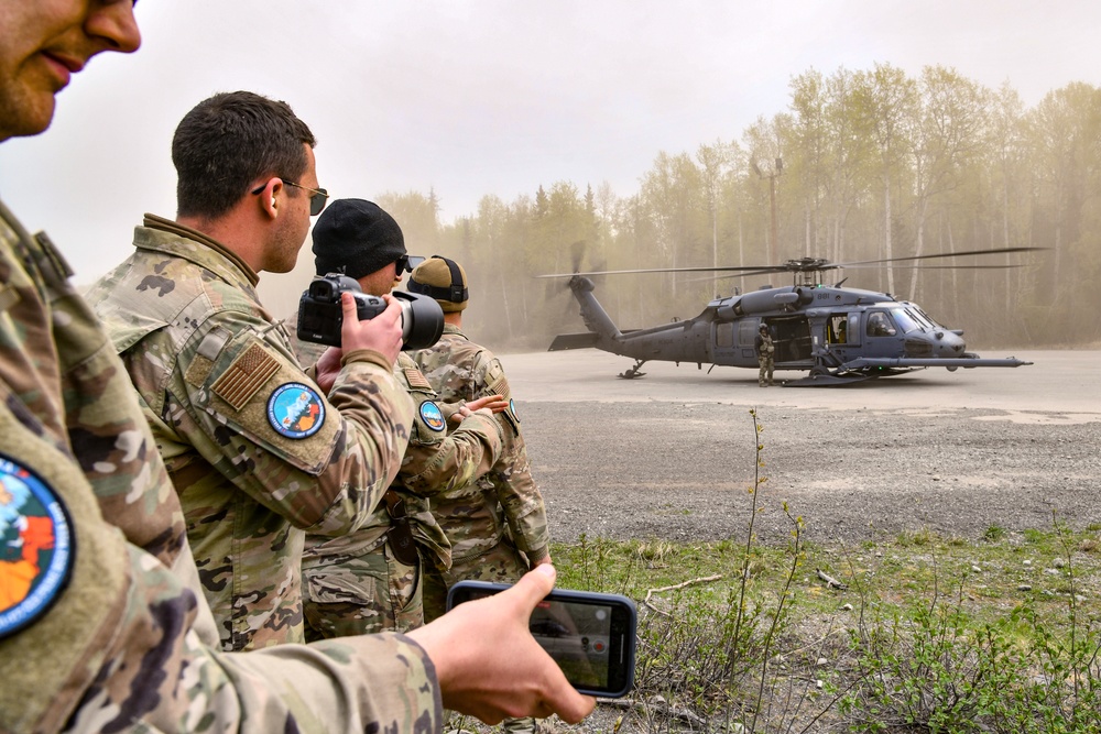 177th Fighter Wing Leads 108th Wing and 111th Attack Wing During Scruffy Devil Exercise in Alaska