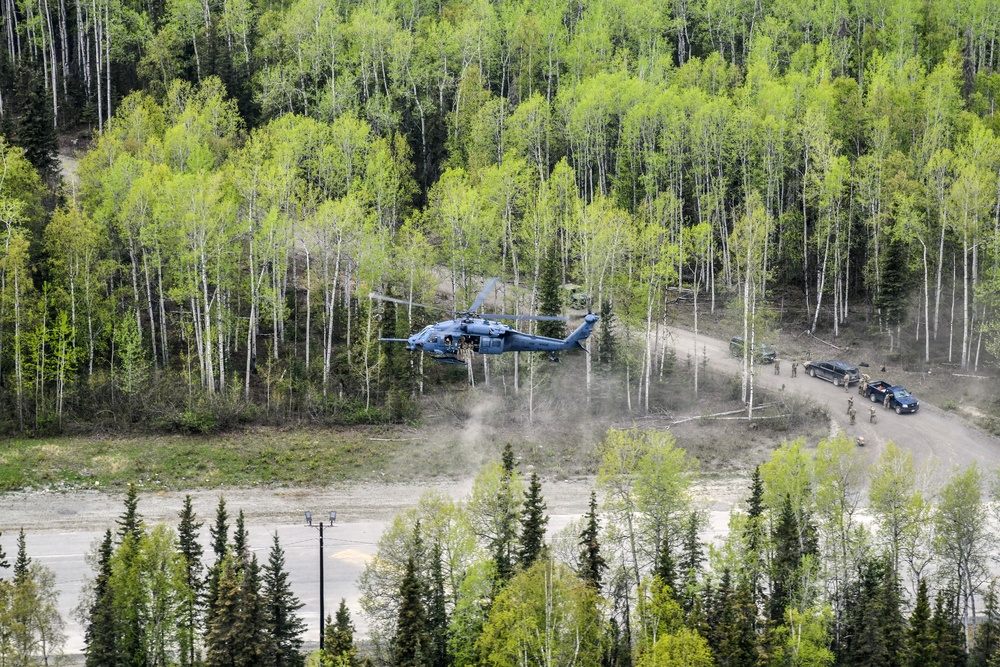 177th Fighter Wing Leads 108th Wing and 111th Attack Wing During Scruffy Devil Exercise in Alaska