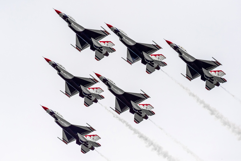 U.S. Air Force Academy Thunderbirds Airshow