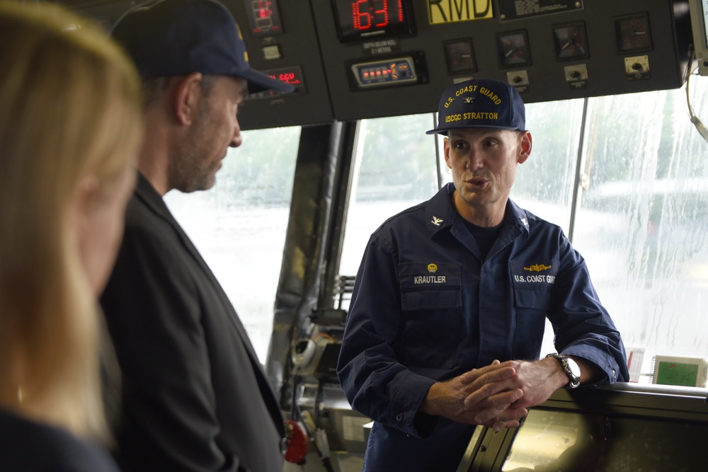 Ambassador Jonathan Kaplan, U.S. Embassy Singapore, visits U.S. Coast Guard Cutter Stratton (WMSL 752) at Sembawang Naval Base