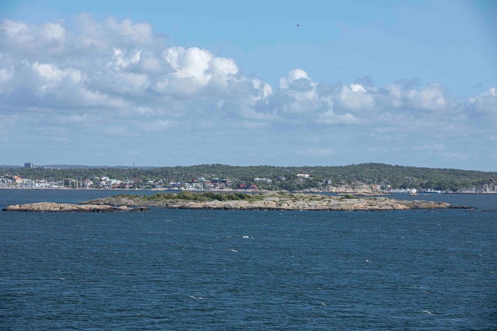 USS Normandy Departs Gothenburg Sweden