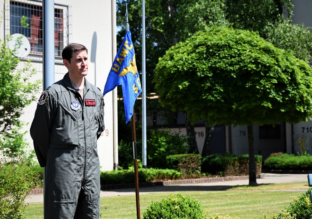 Colonel Lee Stanford Thanks His Family and Team