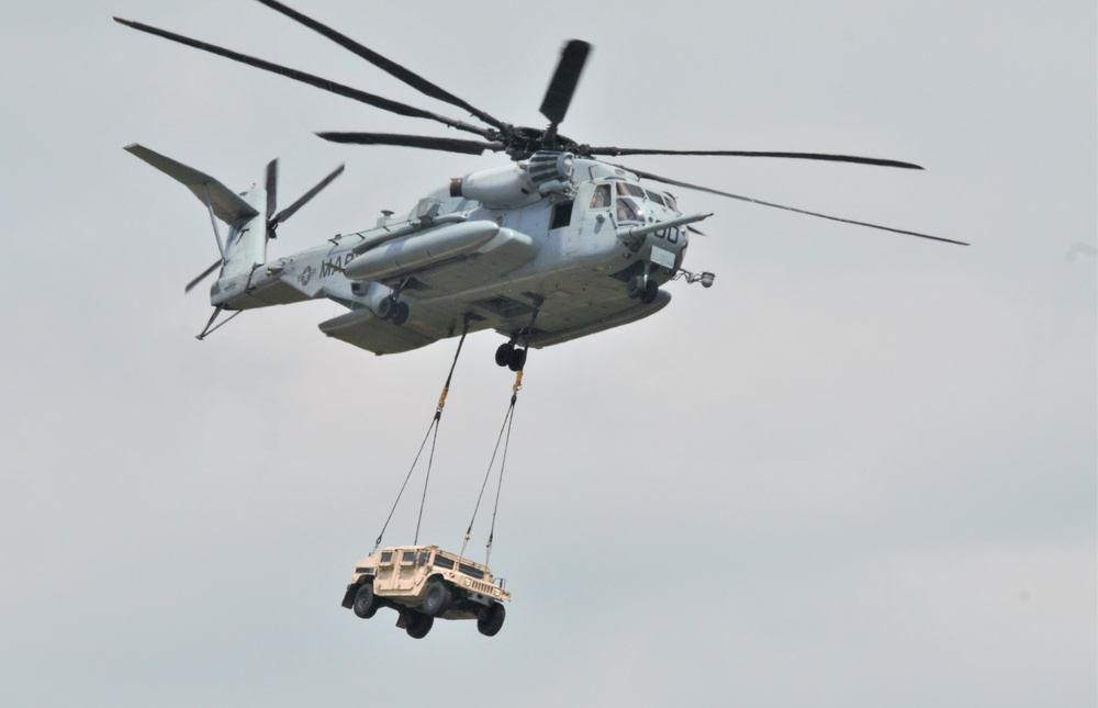 Power in the Pines Airshow – MAG 49 Marine Rotary Wing Display