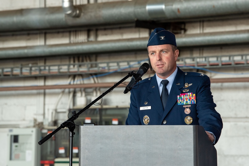 52nd Fighter Wing changes command