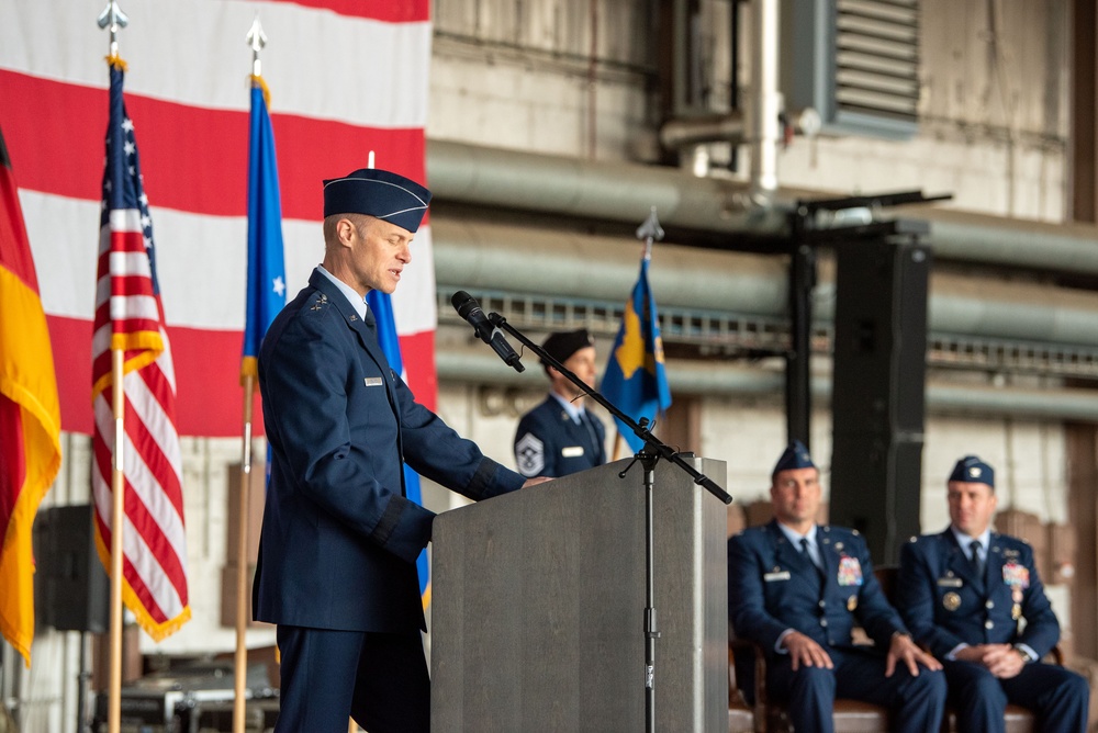 52nd Fighter Wing changes command