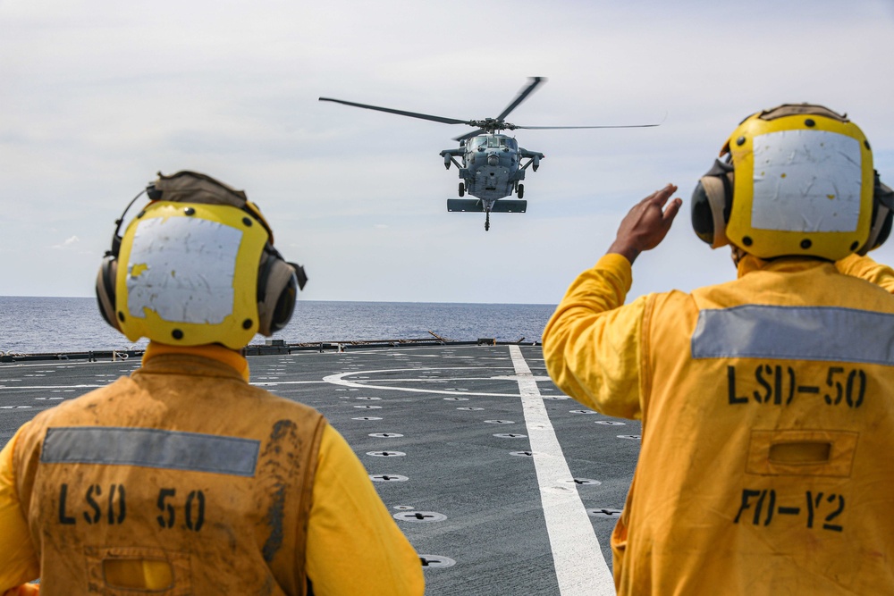 USS Carter Hall Conducts Flight Quarters