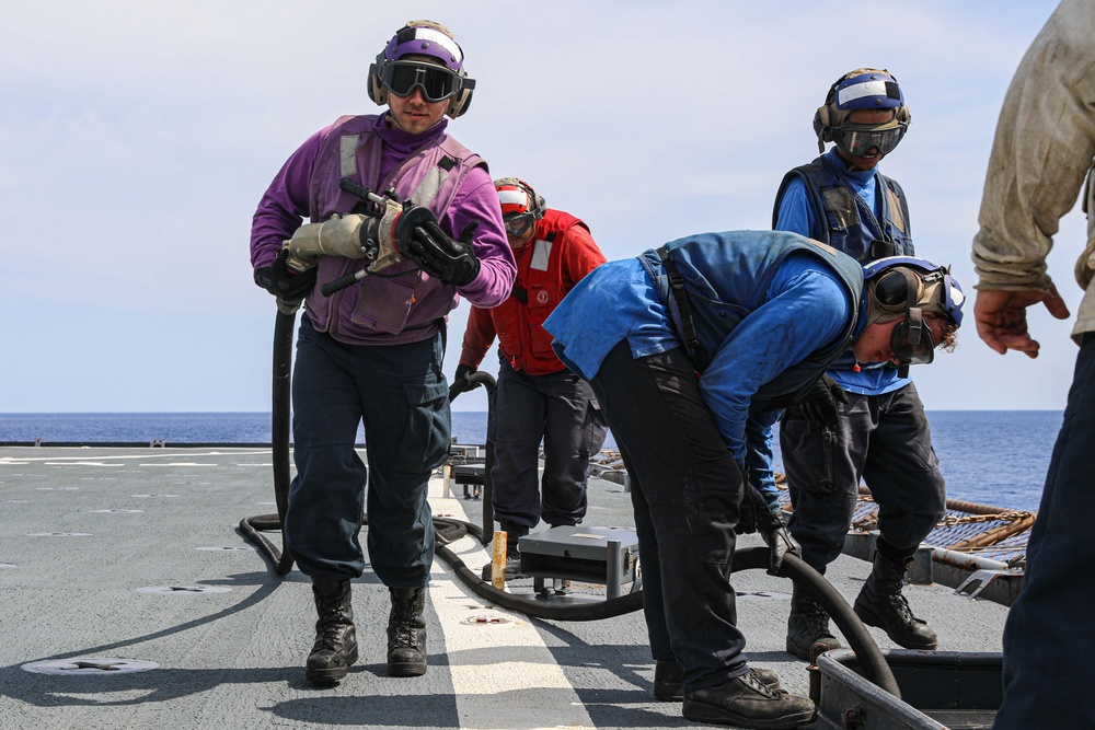 USS Carter Hall Conducts Flight Quarters