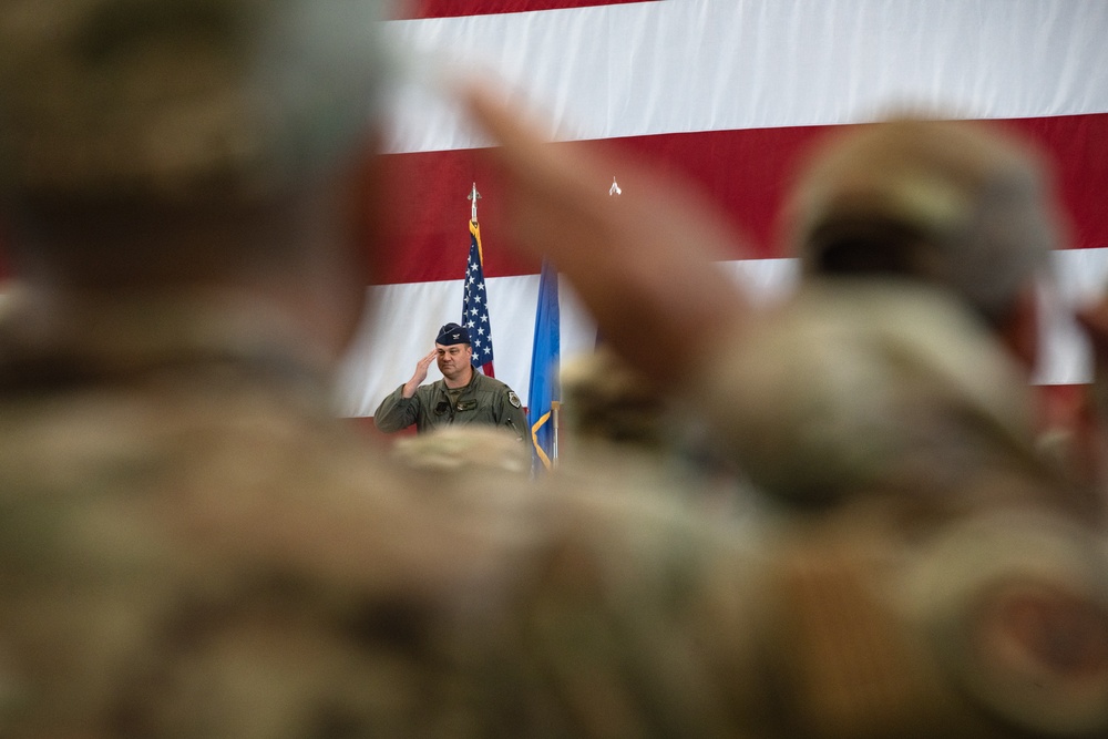 137th SOW Airmen unite for wing change of command