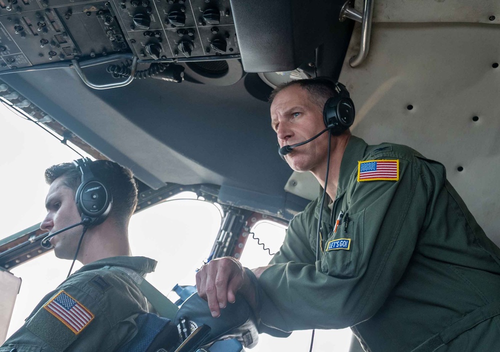 436th AW command team celebrates final flight on C-17 and C-5