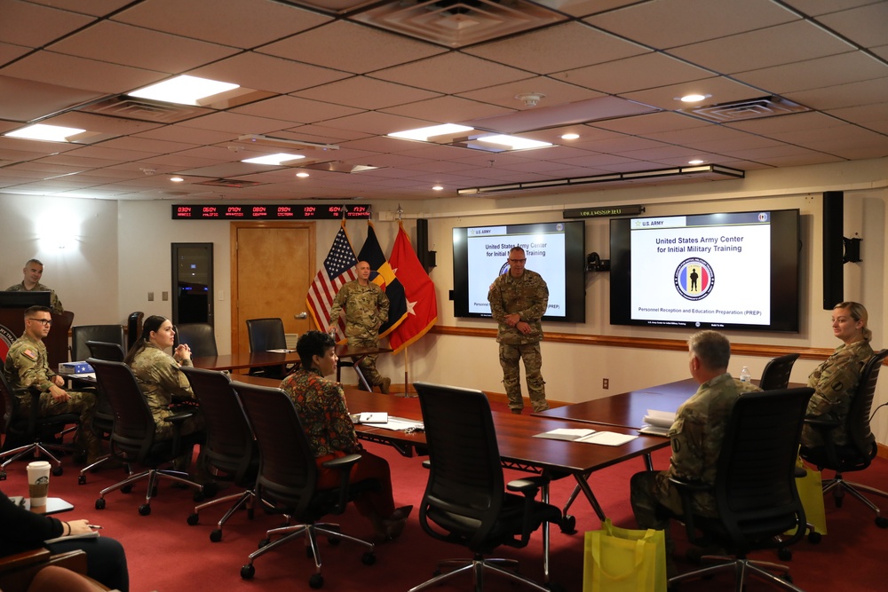 USACIMT Headquarters Revamps Onboarding or Civilians and Soldiers