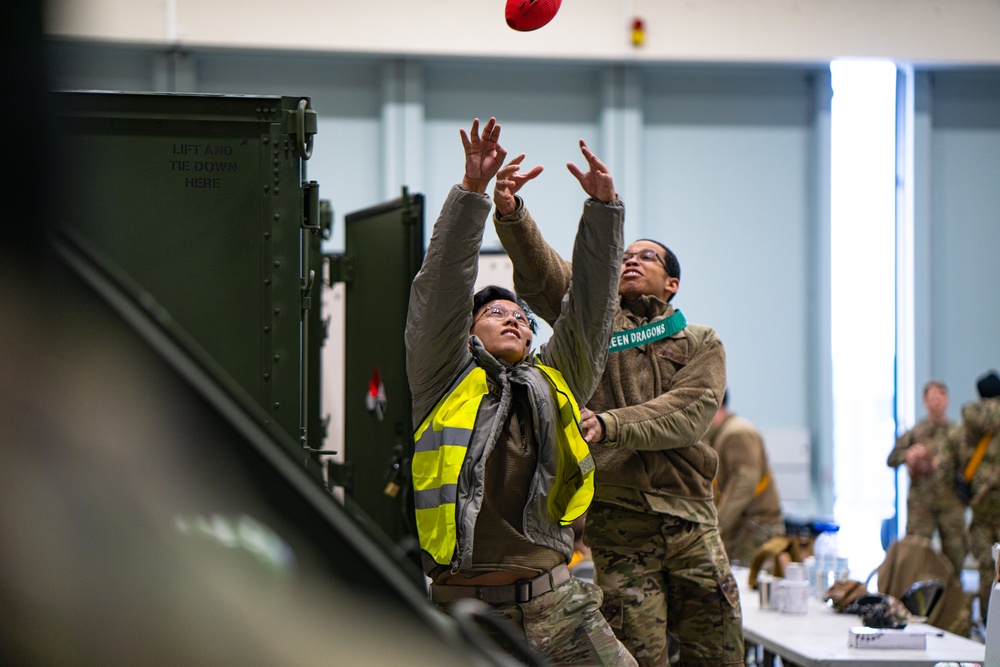 Arctic F-35 maintainers celebrate morning launches