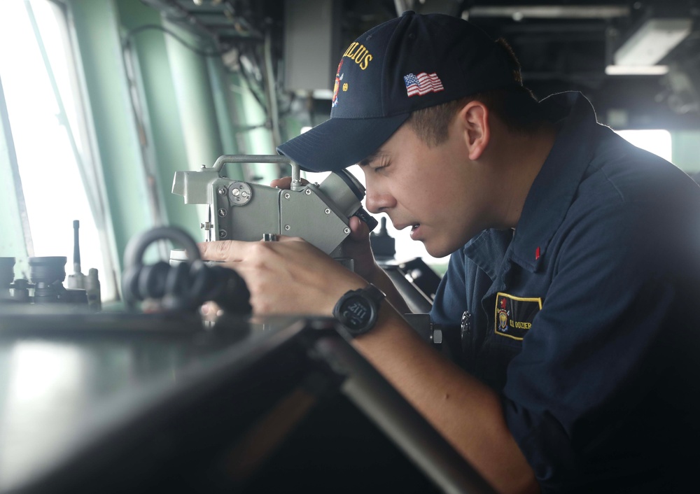 USS Milius (DDG 69) Conducts Port Visit in Busan